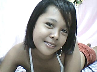 SweetAshley Live at Cams2Chat - Pinay Cam Models.